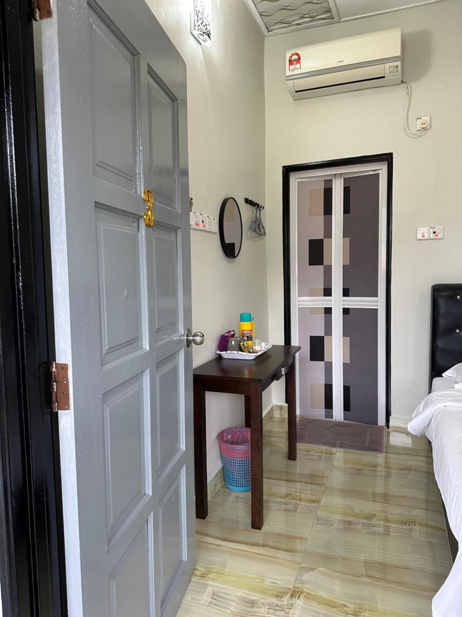 Julies Hostel Taman Negara Kuala Tahan Extérieur photo